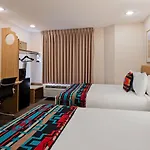 Hotel At Santa Fe, Surestay Collection By Western 3*