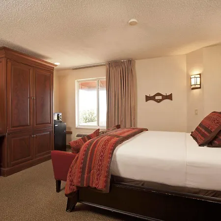 At Santa Fe, Surestay Collection By Western Hotel Santa Fe