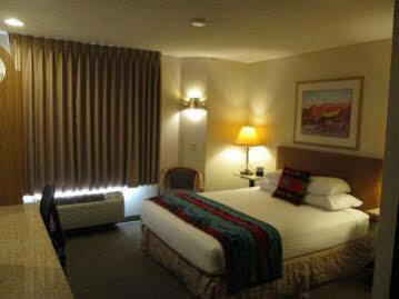 At Santa Fe, Surestay Collection By Western Hotel